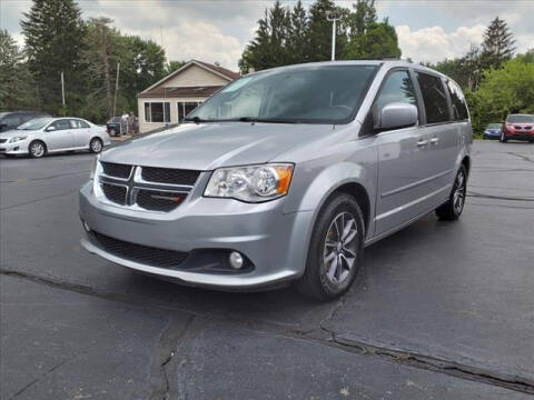 2017 Dodge Grand Caravan for sale at Patriot Motors in Cortland OH