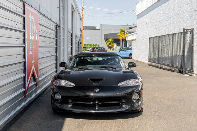 2000 Dodge Viper 27