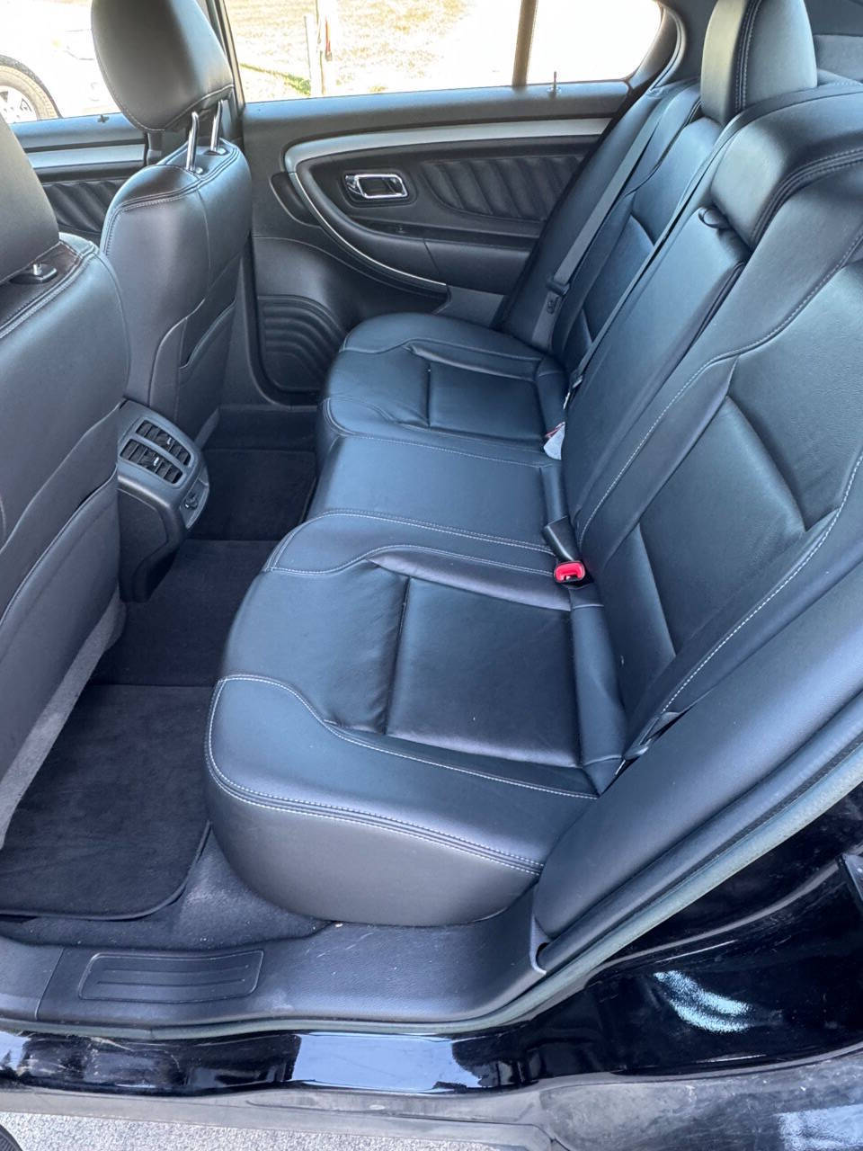 Black 2019 Ford Taurus SEL AWD SEL 4dr Sedan 10