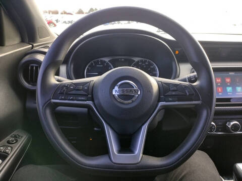 2019 Nissan Kicks S