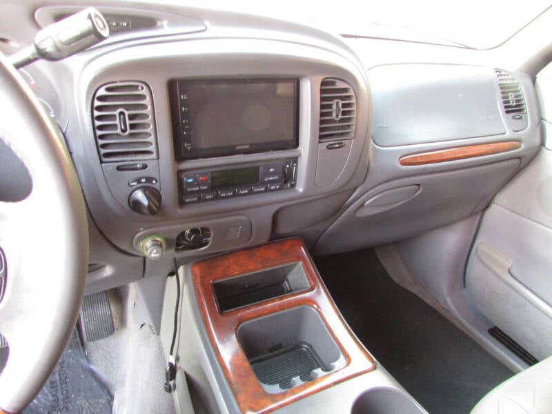 2000 Lincoln Navigator Base photo 24