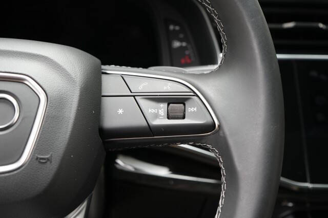 2025 Audi Q7 quattro Premium Plus 45 TFSI