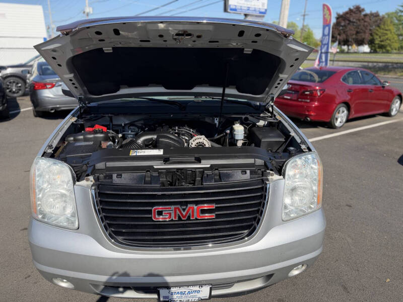 2011 GMC Yukon SLT