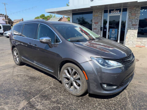 2017 Chrysler Pacifica Limited