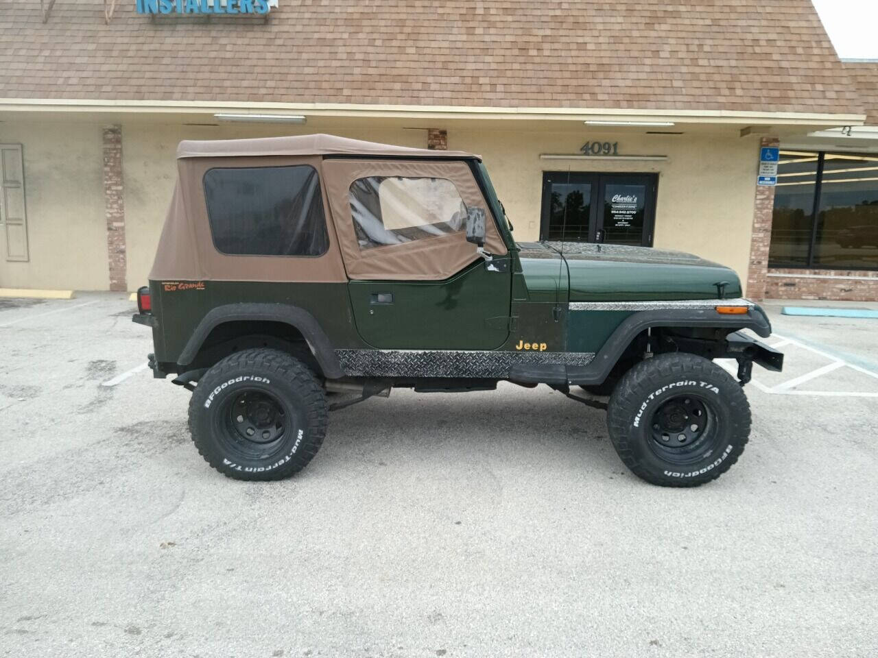 1995 Jeep Wrangler SUV / Crossover - $5,950