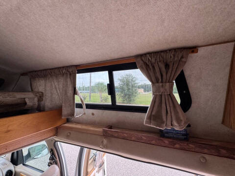 1998 Ford E-Series E-250