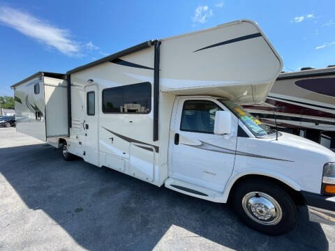 2016 Coachmen Freelander w/Bunks