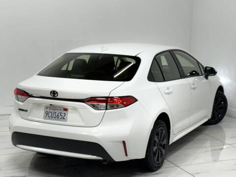 2022 Toyota Corolla LE