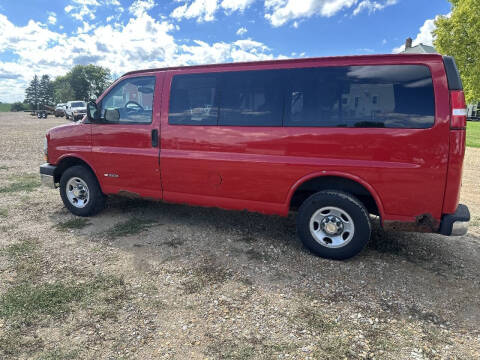 2003 Chevrolet Express 2500 LS