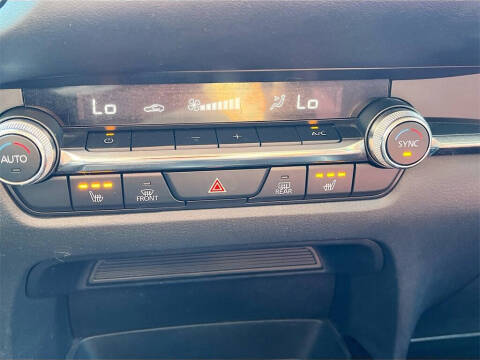 2023 Mazda CX-30 2.5 S Carbon Edition