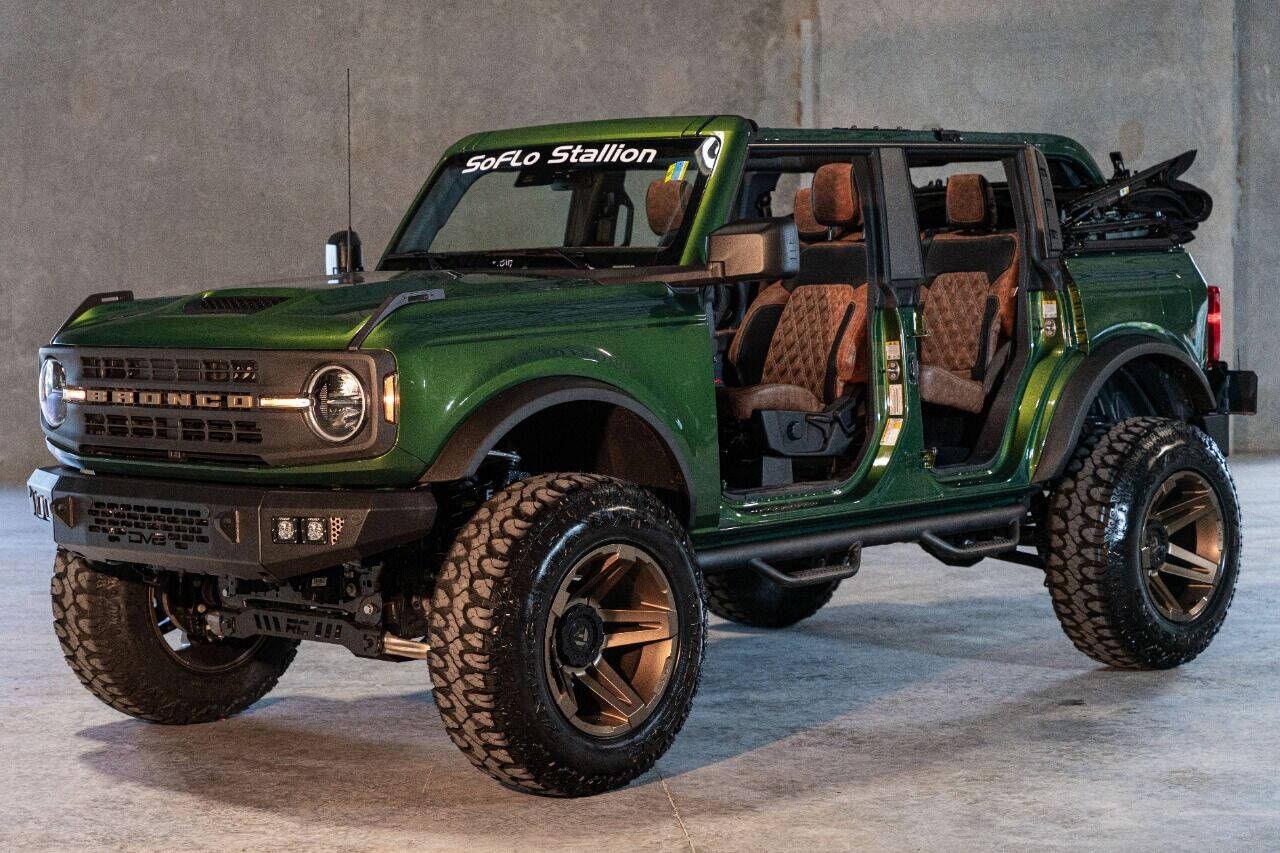2023 FORD Bronco SUV / Crossover - $70,999