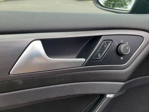 2021 Volkswagen Golf TSI