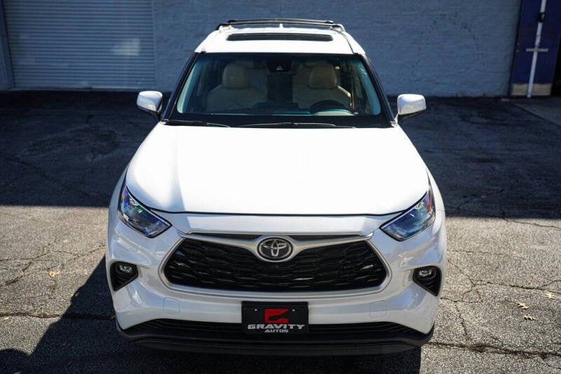 2022 Toyota Highlander XLE