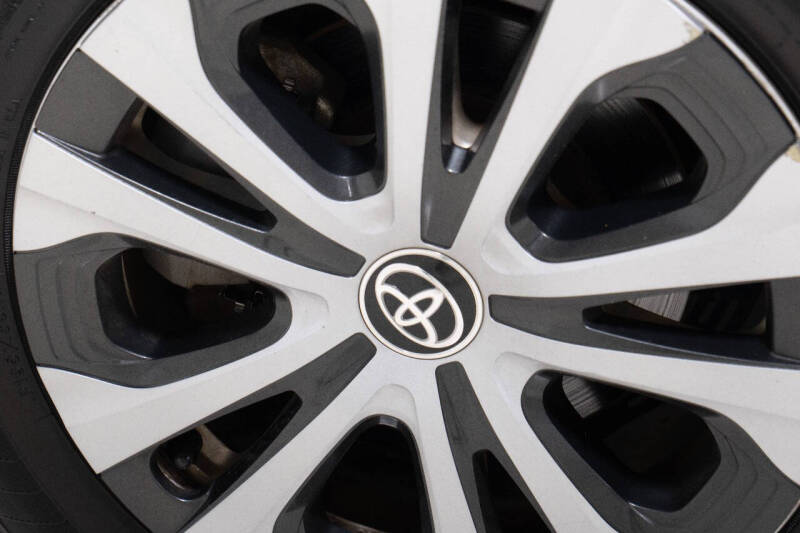 2020 Toyota Corolla Hybrid LE