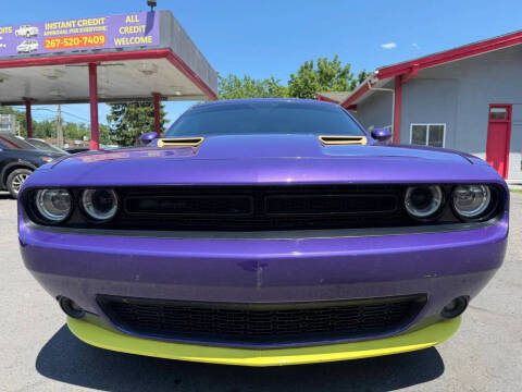 2019 Dodge Challenger SXT