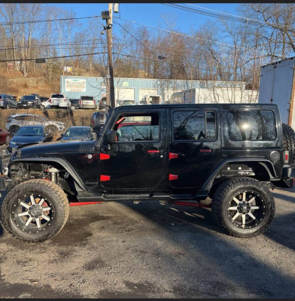 2014 Jeep Wrangler Unlimited Polar Edition photo 4