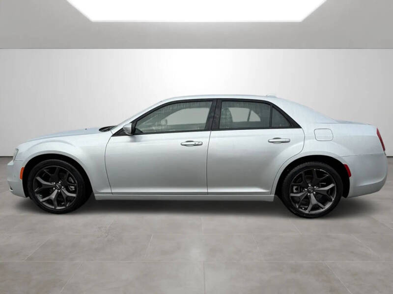 2023 Chrysler 300 S V6