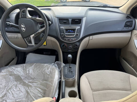 2017 Hyundai Accent Value Edition