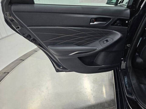 2021 Toyota Avalon Hybrid Limited