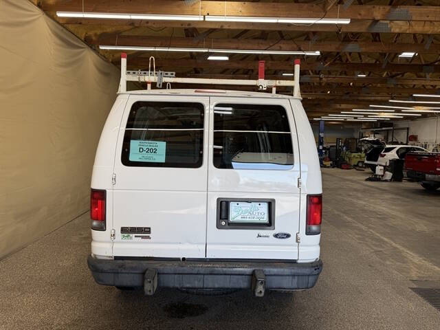 2011 Ford E-Series E-250