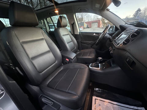 2017 Volkswagen Tiguan 2.0T Wolfsburg Edition 4Motion