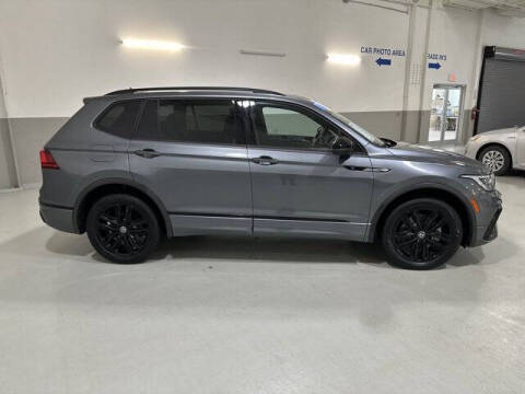 2022 Volkswagen Tiguan SE R-Line Black 4Motion
