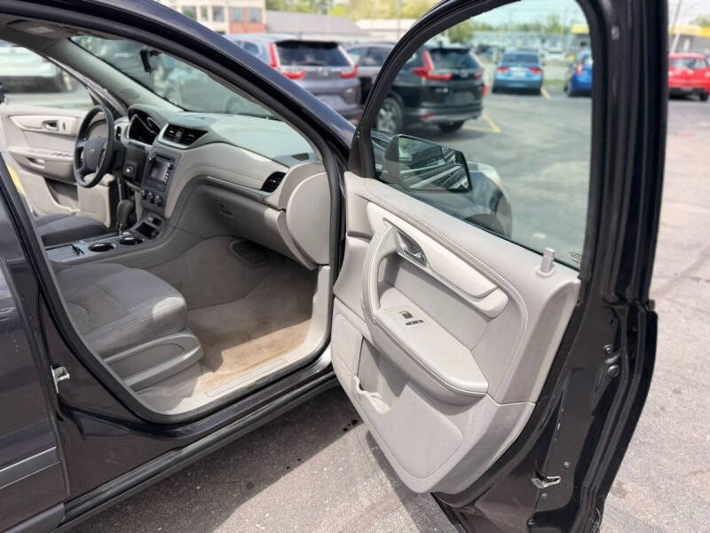2014 Chevrolet Traverse LS