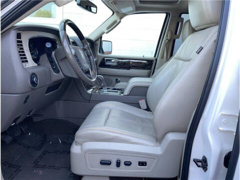 2015 Lincoln Navigator