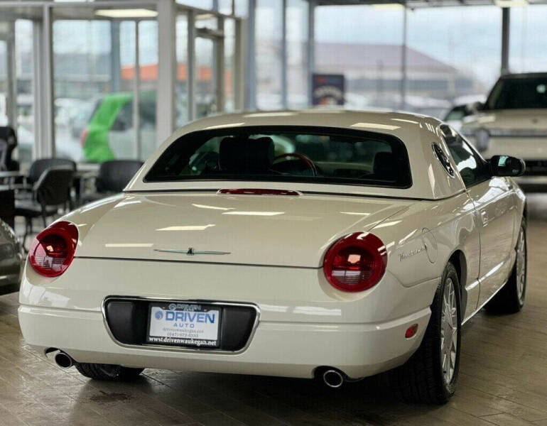 2002 Ford Thunderbird Deluxe