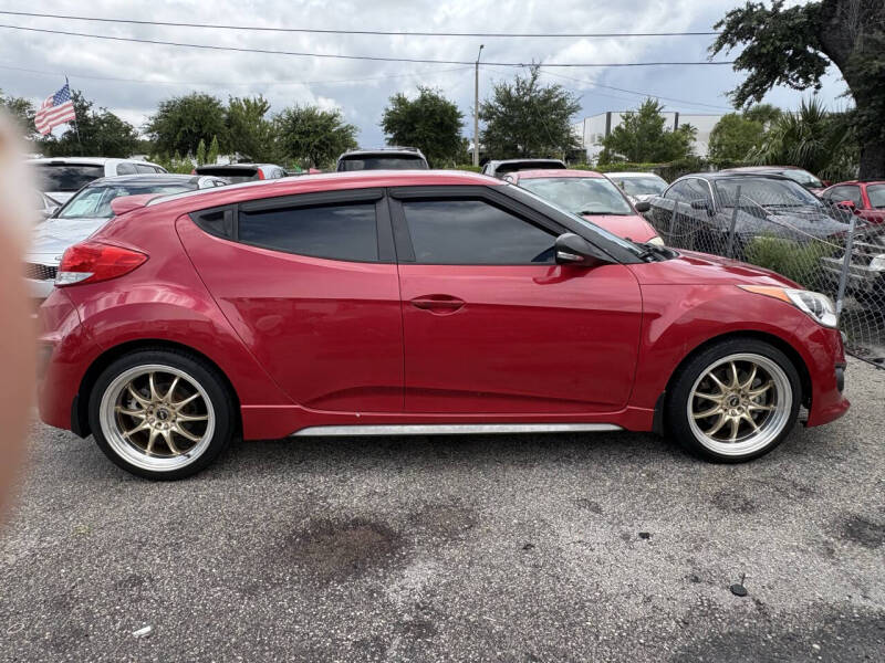 2016 Hyundai Veloster 1.6 Turbo R-Spec Manual's photo