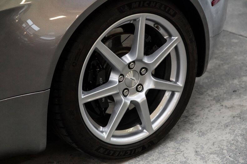2007 Aston Martin V8 Vantage