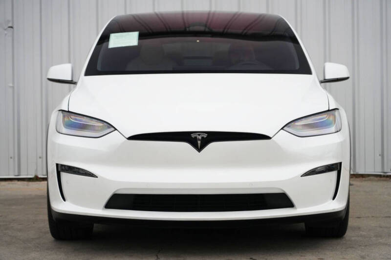 2023 Tesla Model X Standard Range