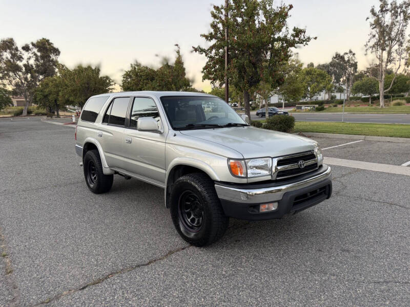 2000 Toyota 4Runner SR5