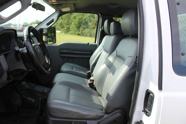 2015 Ford F-250 Super Duty XL photo 15