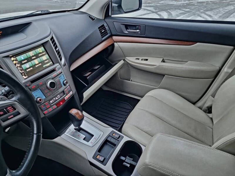 2013 Subaru Outback 2.5i Limited