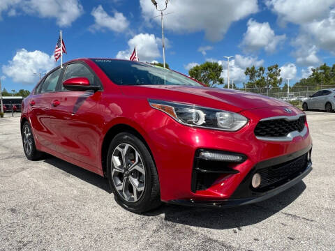 2019 Kia Forte for sale at Car Depot in Miramar FL