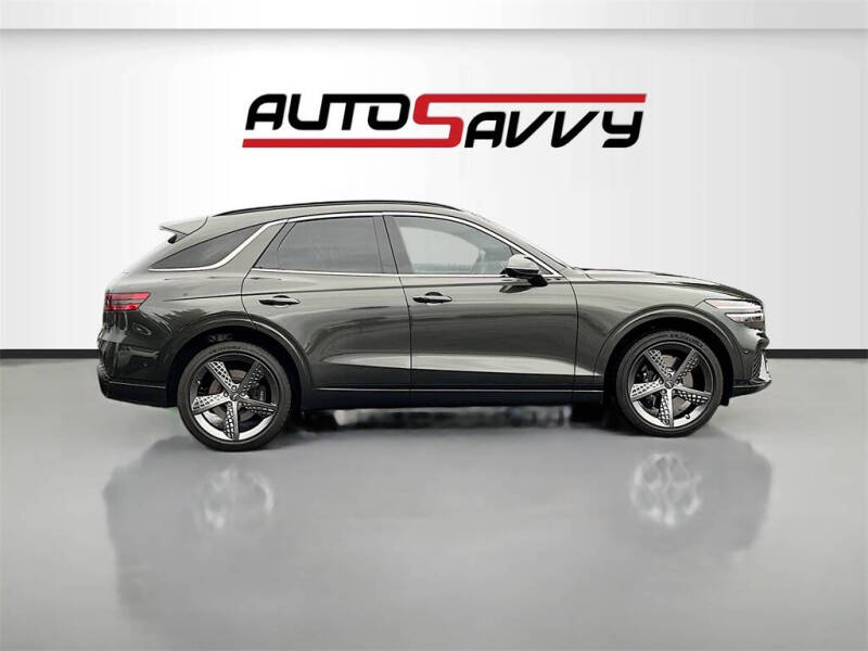 2025 Genesis GV70 2.5T Standard