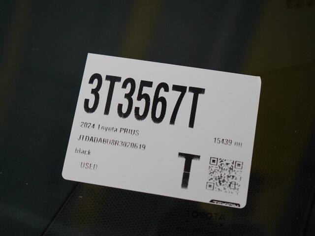 2024 Toyota Prius LE