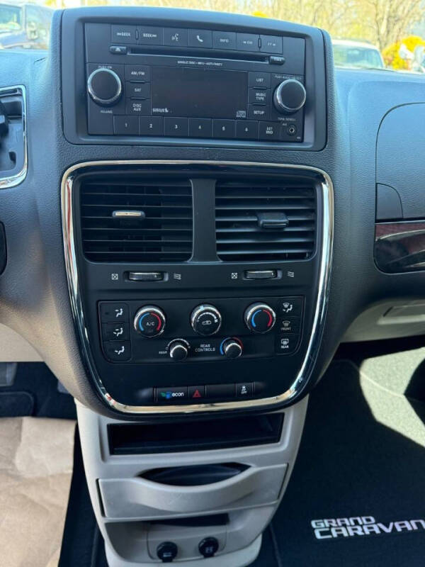 2017 Dodge Grand Caravan SE