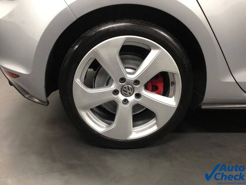 2017 Volkswagen Golf GTI SE