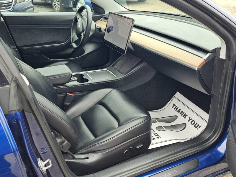 2021 Tesla Model 3 Standard Range Plus