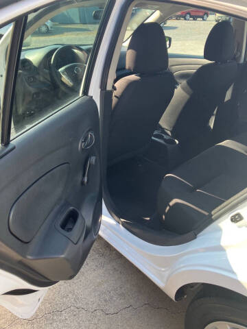 2019 Nissan Versa S