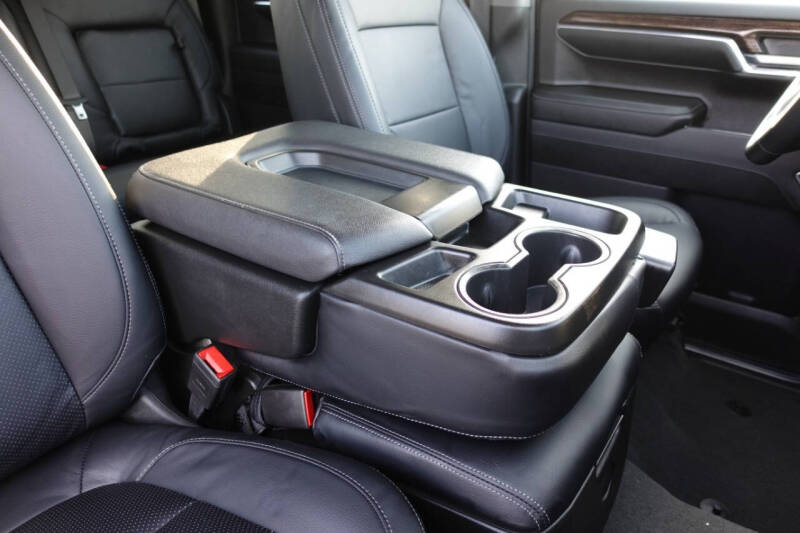 2024 GMC Sierra 1500 Elevation Standard