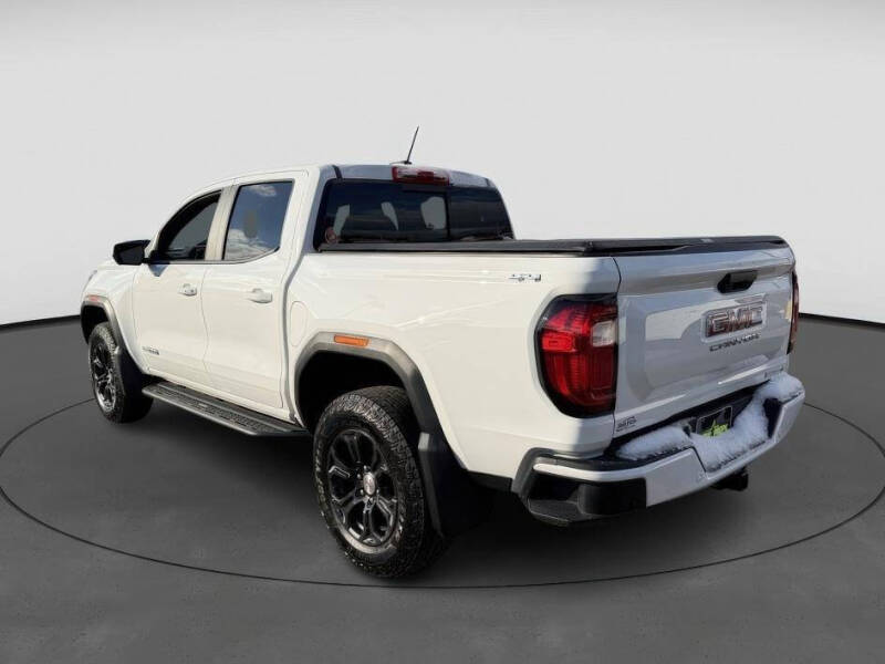 2024 GMC Canyon Elevation