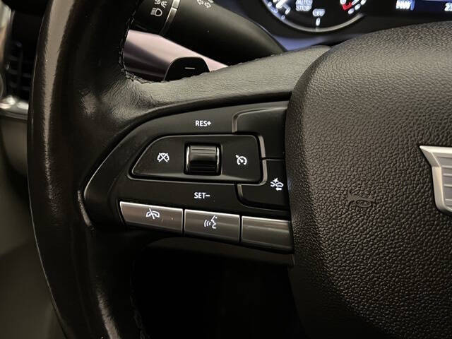 2023 Cadillac XT4 Luxury