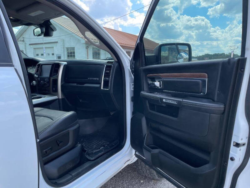 2017 RAM 1500 Laramie