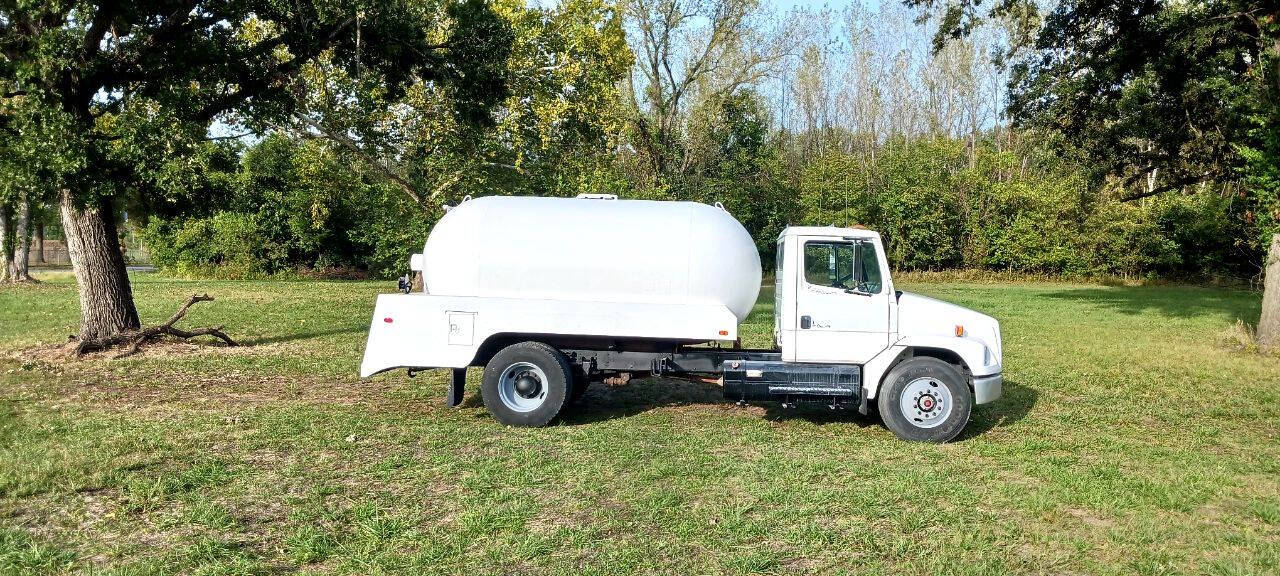 Freightliner FL70 For Sale In Atchison, KS