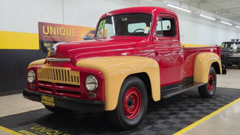 1953 International L-120 Series