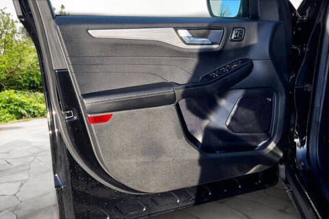 2024 Ford Escape Hybrid Platinum