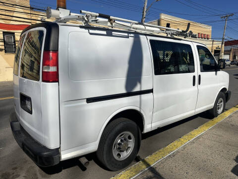 2011 Chevrolet Express 2500